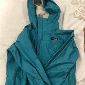 PATAGONIA women’s rain coat